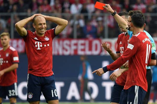 Lewandowski double helps Bayern Munich end losing run
