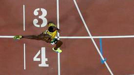 Tired Usain Bolt and Gatlin cruise into 200 metres semis