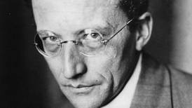 Erwin Schrödinger in Dublin: Physicist, womaniser, fugitive