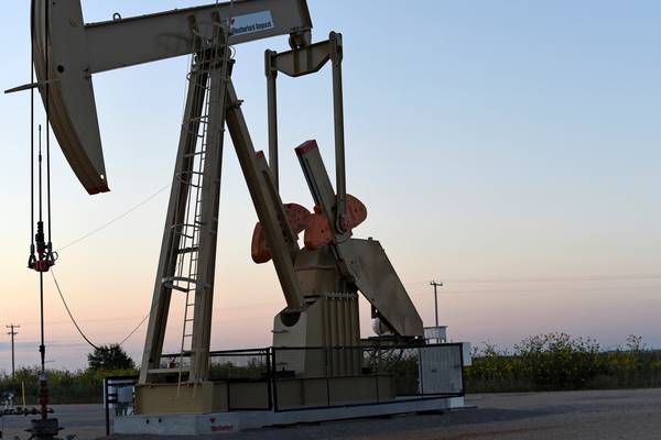 Oil prices rise for a third day