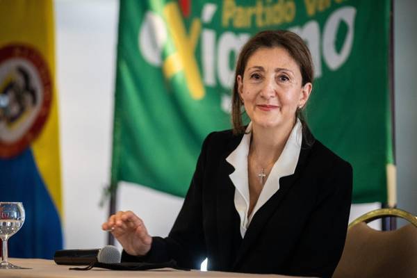 Former hostage Ingrid Betancourt to run for Colombia’s presidency