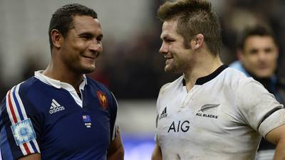 Richie McCaw and Thierry Dusautoir prepare for  own Thrilla in Manila