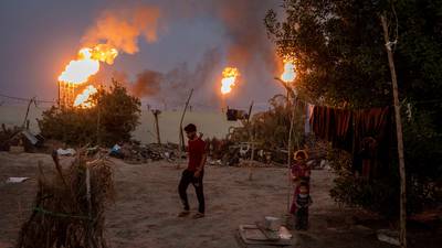 Flare-up in Iraq: Oil-well flames darken lives of locals