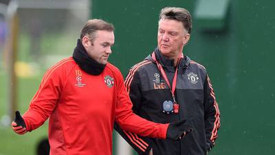 Martial and Rooney return to training ahead of PSV clash