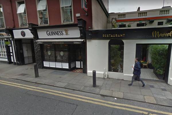 Landmark Dublin pub O’Donoghue’s in planning row with neighbour