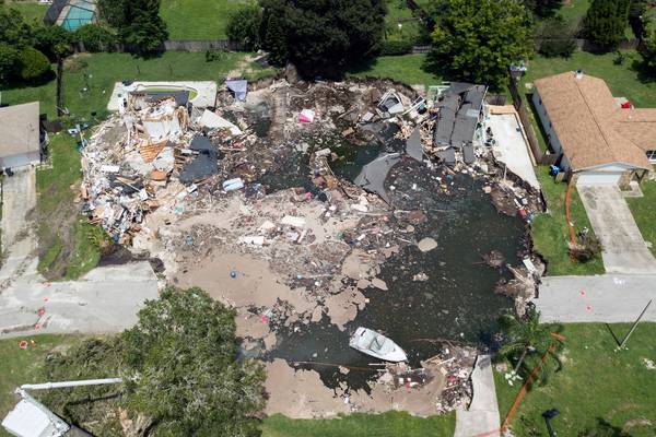 Seven houses condemned as major Florida sinkhole expands