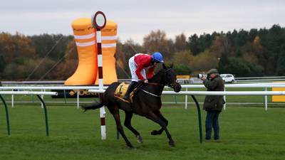 A Plus Tard sends out a Gold Cup message with slick Haydock win