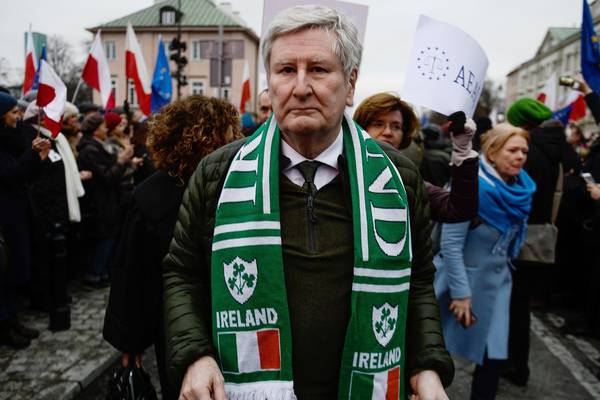 Irish judge joins Warsaw march over ‘threat to independence’ of judiciary