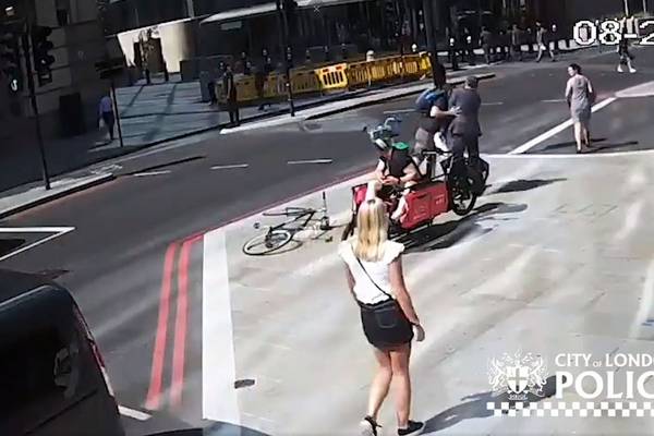 London police looking for cyclist who headbutted pedestrian