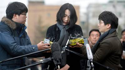 Korean Air executive apologises after nuts incident sparks national outrage