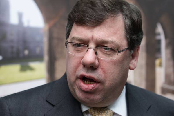Government asks Brian Cowen to sit for official portrait