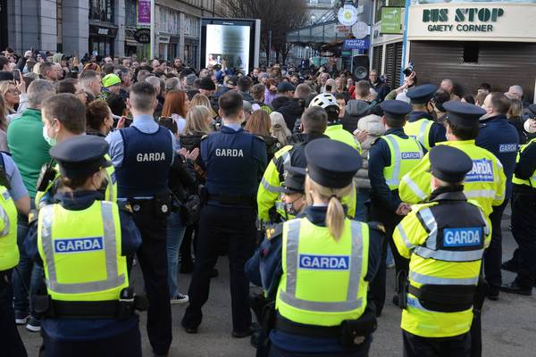 Gardaí urge public not to attend anti-lockdown protest in Cork