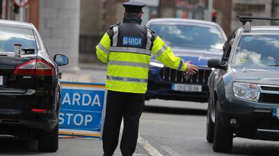 Gardaí to start using facemasks in enclosed spaces