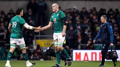 Devin Toner ruled out for two months after ankle surgery