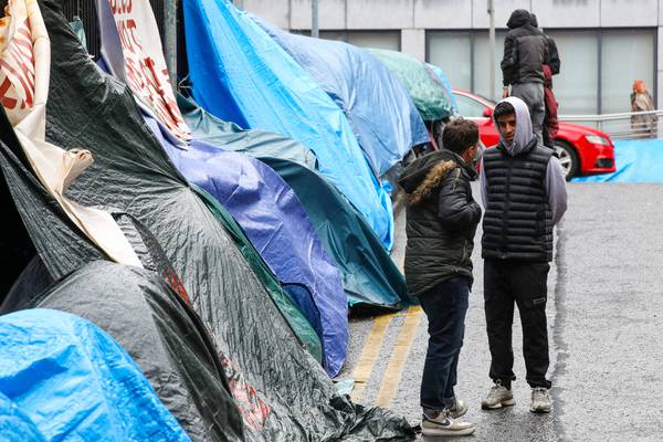 Ireland plans to return asylum seekers to UK ‘within weeks’ under legal change