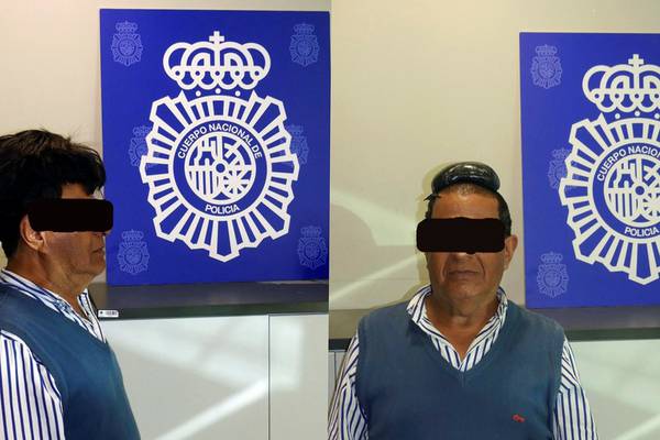 Man held in Spain after trying to smuggle cocaine under his wig
