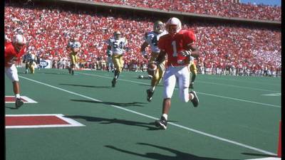 What led to troubled ex-NFL star Lawrence Phillips’s suicide?