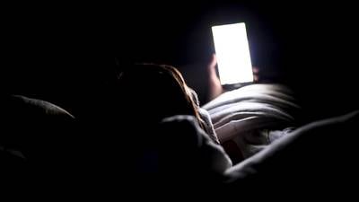 New research shows prevalence of sleep texting among college students