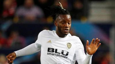 Batshuayi and Crouch move in frantic end to transfer window
