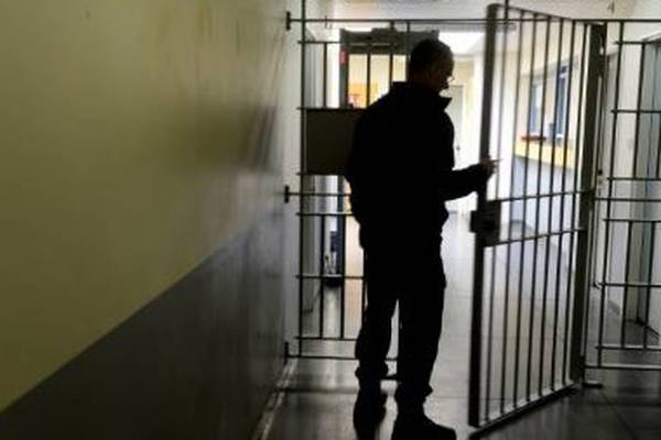 Judges should give written reasons for short prison sentences, group says