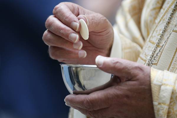 I can’t believe it’s not Jesus: Vatican rules out gluten-free Communion