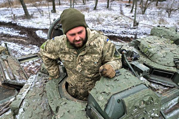 Ukrainians fear for soldiers as winter sets in