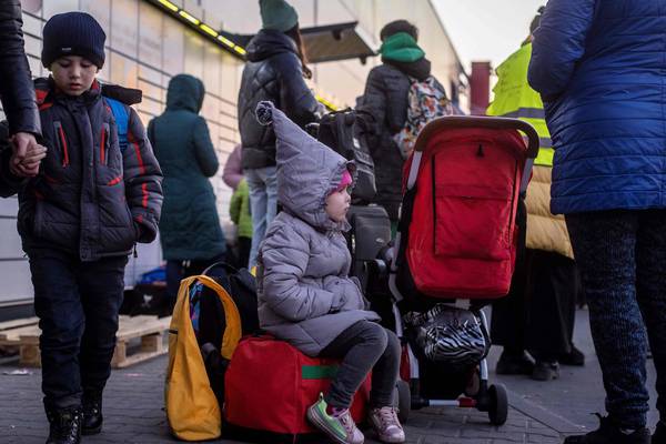 Initial efforts to house Ukrainian refugees to focus on vacant homes and hotels