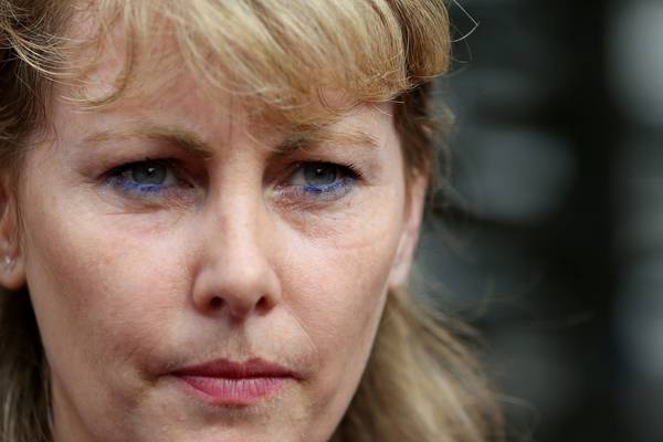 Emma Mhic Mhathúna obituary: Young mother at the centre of the cervical cancer scandal