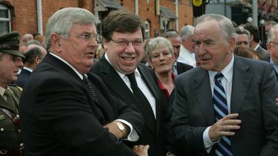 Former  tánaiste Ray MacSharry defends politicians’ pensions
