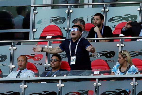 Maradona apologises for verbal attack on England-Colombia referee