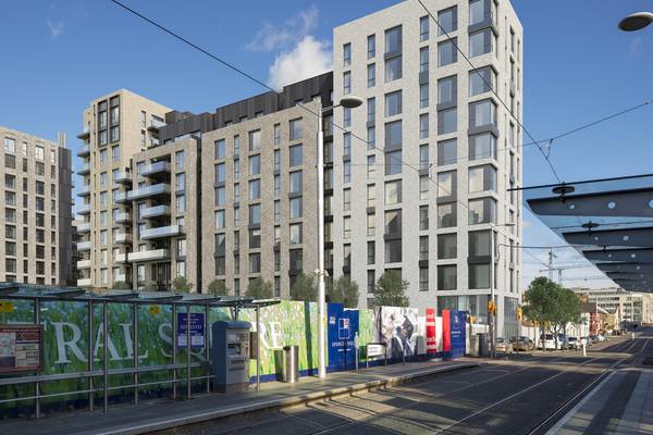 Ronan gets go-ahead for apartments in docklands
