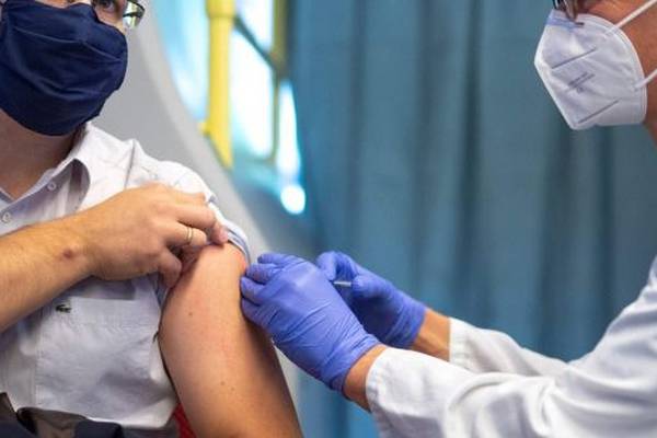 Half of vaccinated people yet to receive booster intend to get one soon, says poll