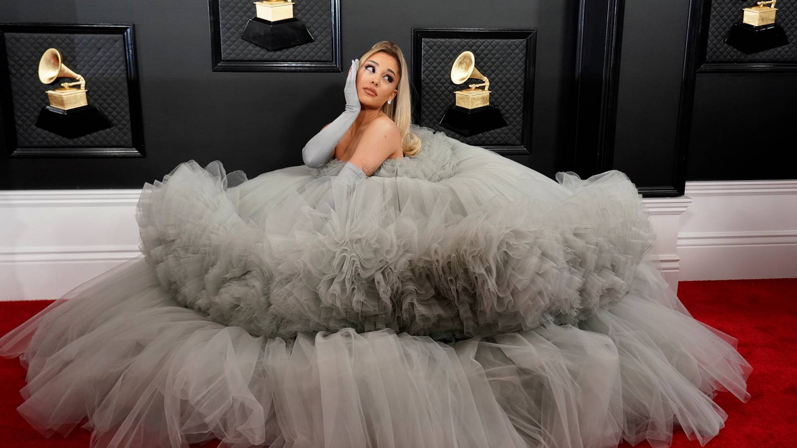 Red Carpet Ariana Grande Nude Porn - Grammys 2020: Ariana Grande's billowing ballgown stuns a risk-taking red  carpet â€“ The Irish Times