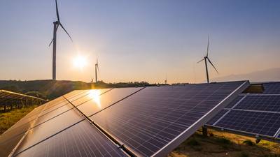 Green power auction wins for 19 wind farms and 63 solar projects