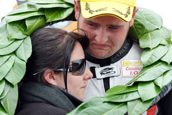 Heroic insanity: When Michael Dunlop raced home in memory of his father