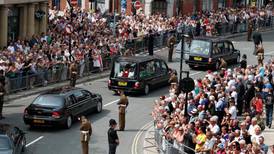 Thousands turn out for Lee Rigby funeral