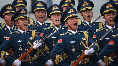 China cracks down on   private earnings in the army