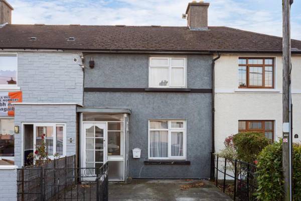 What will €300,000 buy in Dublin 8 and in west Co Cork?