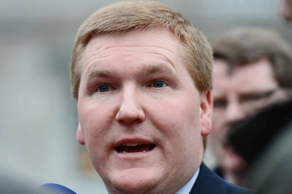 Economy in danger as Fine Gael and Fianna Fáil fight over budget