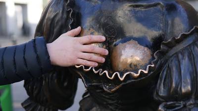 Campaign calls for end to groping of Molly Malone statue's breasts