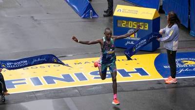 Defending champion Evans Chebe wins Boston as Eliud Kipchoge runs his slowest marathon