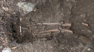 Archaeologists find bones of man killed about 1,000 years ago