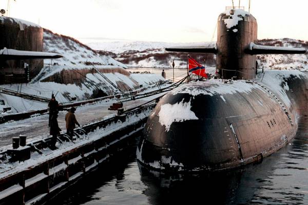 14 Russian sailors killed in research submarine fire