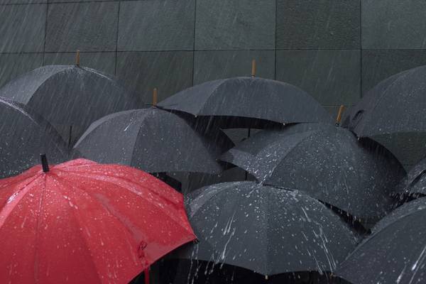 Irish consumers continue to save for a rainy day