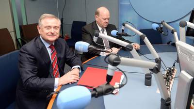 Radio: Noonan and Howlin don’t budget for ungrateful callers