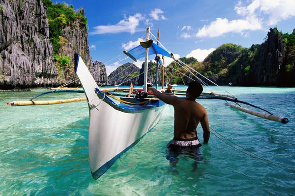 Thailand attempts to lure travellers with luxurious lockdown options