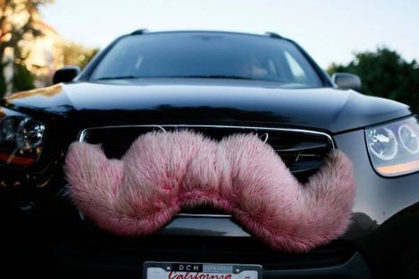 Google parent leads $1bn investment in Uber rival Lyft