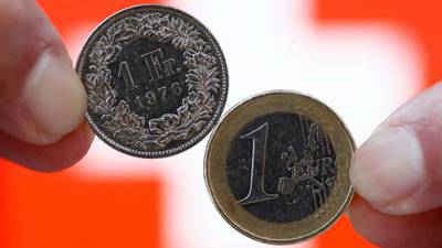 Traders staring at unimaginable losses from euro-franc peg abolition
