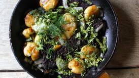 Morcilla hash with hipsi cabbage and lovage