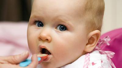 The when, what and  why of baby weaning